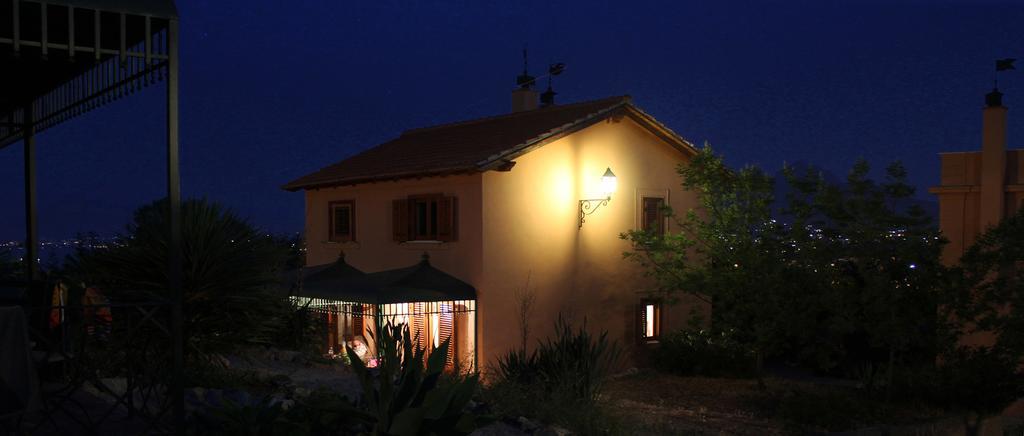 Villa Paladino Solunto Santa Flavia Bilik gambar